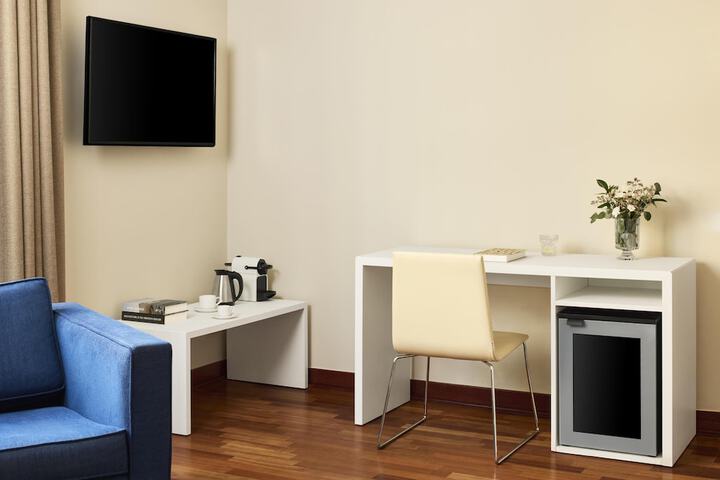 Room 15 of 56