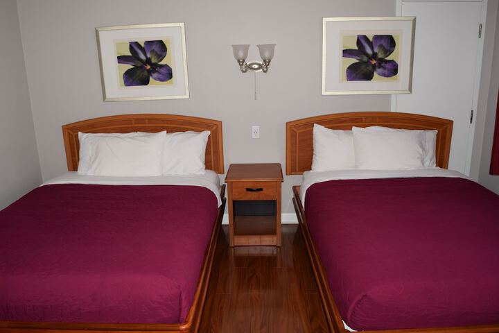 Room 8 of 42