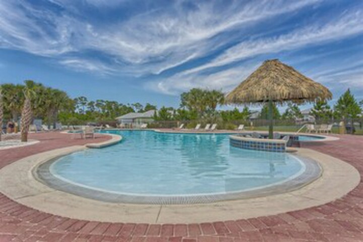 Pool 16 of 33