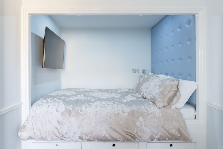 Room 10 of 45