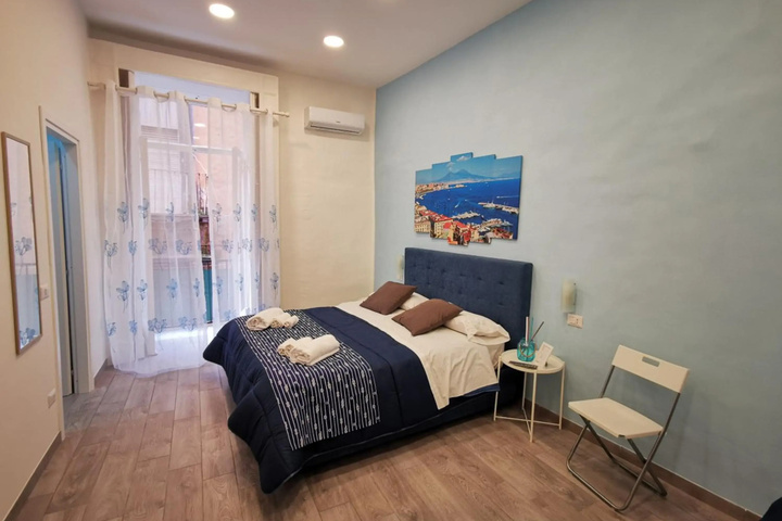 Room 5 of 25