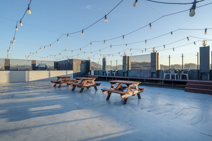 Terrace/Patio 18 of 39