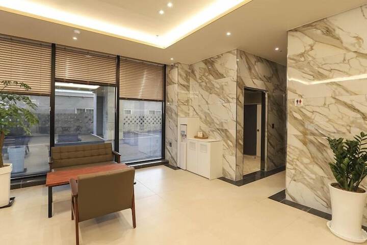 Hotel Interior 75 of 92