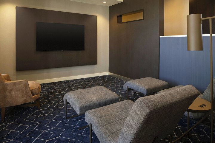 Hotel Interior 3 of 36