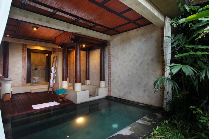 Pool 55 of 115