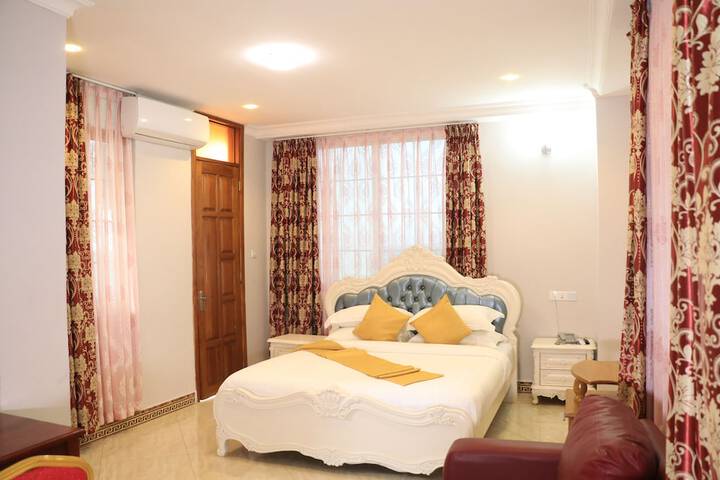 Room 7 of 40