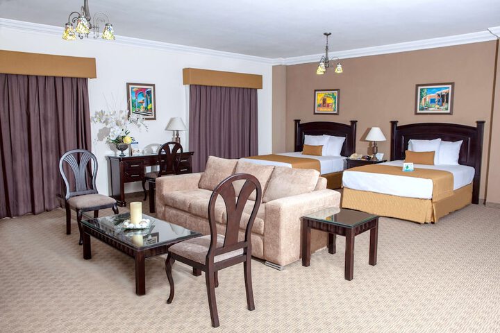 Room 45 of 131
