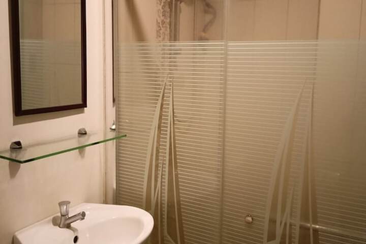 Room 19 of 25