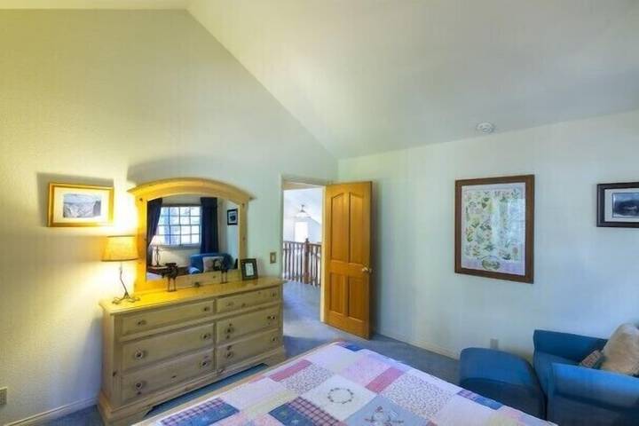 Room 3 of 31