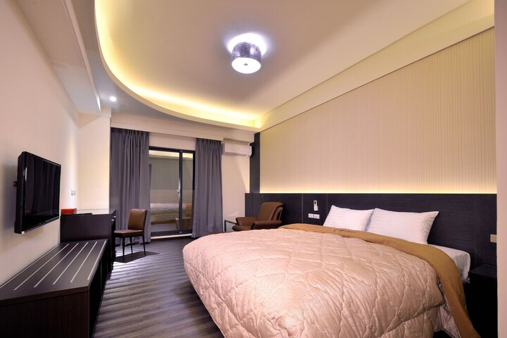Room 20 of 39