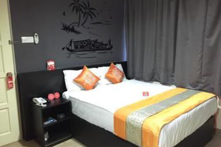 OYO Rooms Times Square