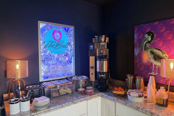 Breakfast/Coffee Service 32 of 52