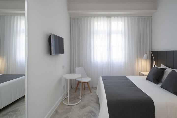 Room 16 of 45