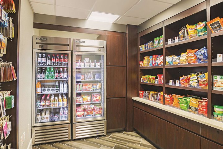 Snack bar
