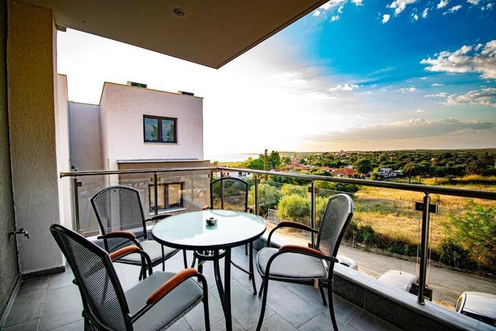 Terrace/Patio 17 of 30