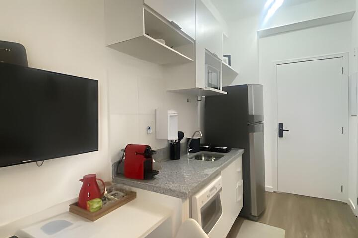 Room 7 of 19