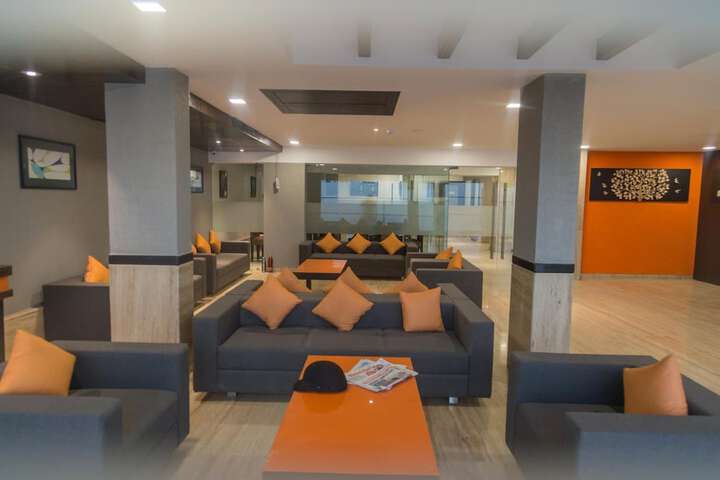 Guest Lobby
