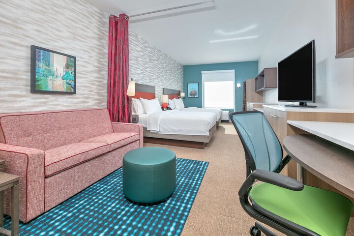 Room 13 of 34
