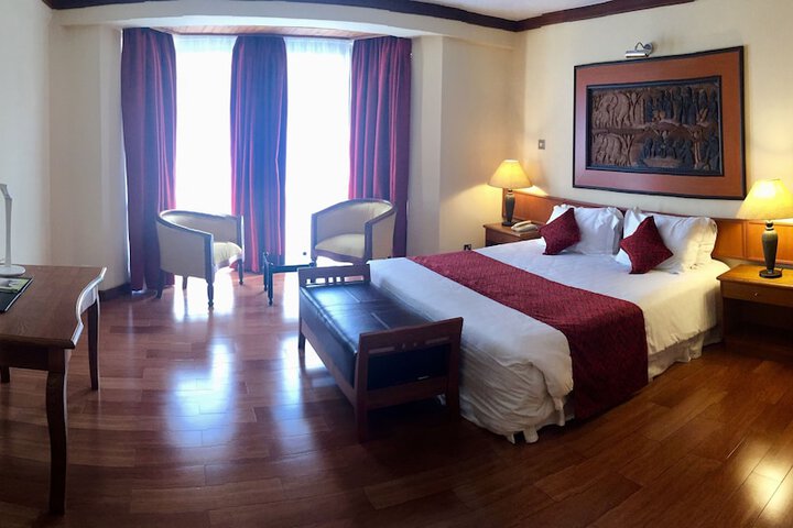 Room 9 of 48