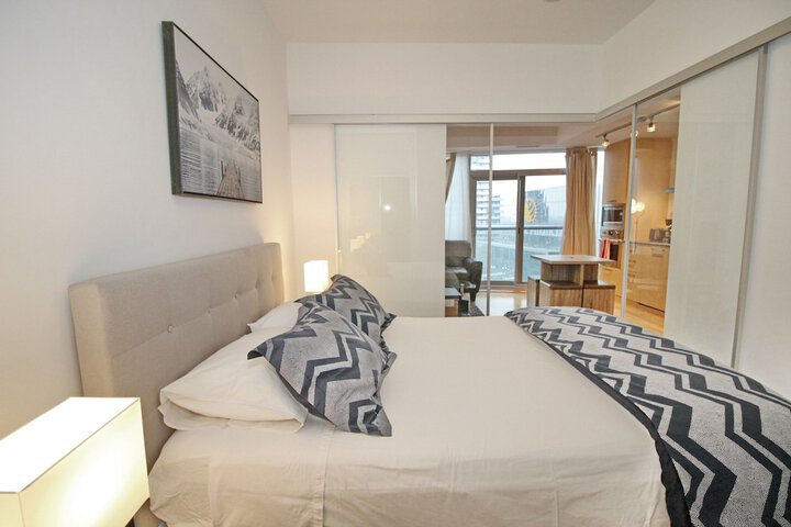 Room 10 of 69
