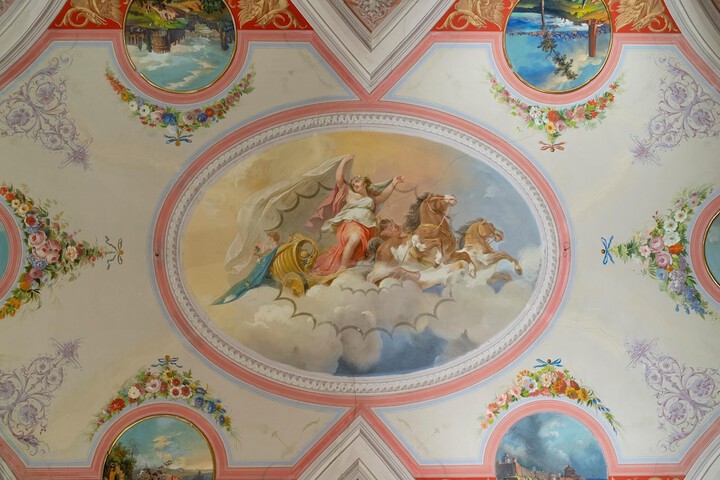 Hotel Interior 112 of 122