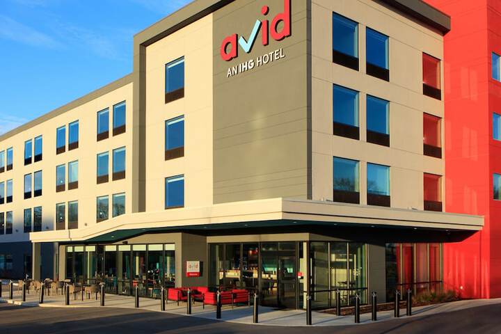 avid Hotel Wisconsin Dells – Lake Delton by IHG in Baraboo, WI