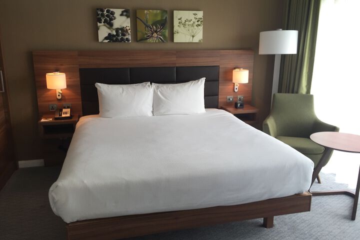 Room 6 of 52