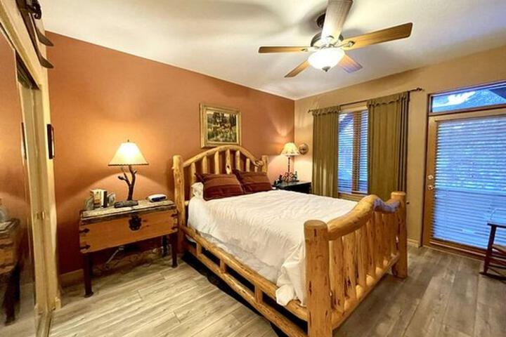 Room 10 of 147