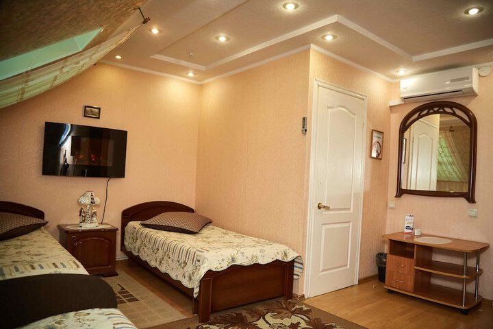 Room 18 of 57