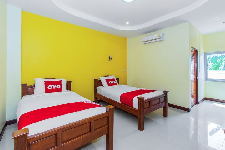 Room 12 of 23