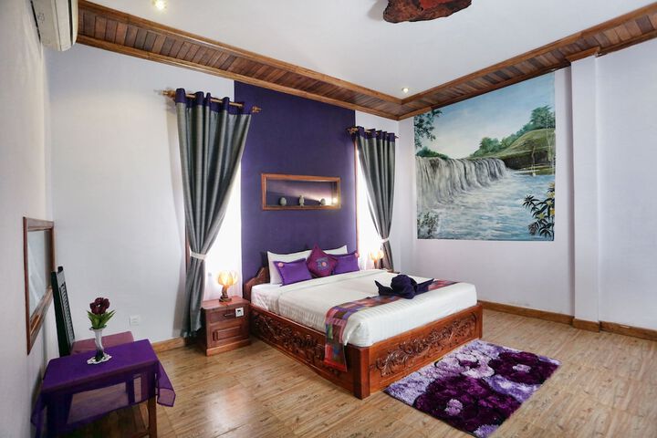 Room 20 of 99