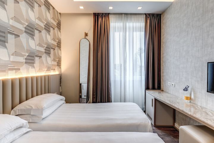 Room 21 of 95
