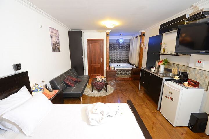 Room 37 of 110