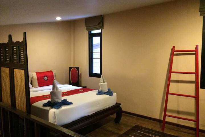 Room 2 of 54