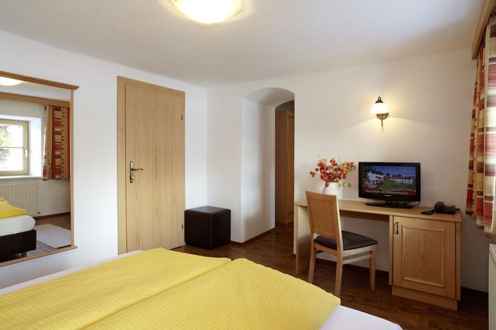 Room 14 of 54