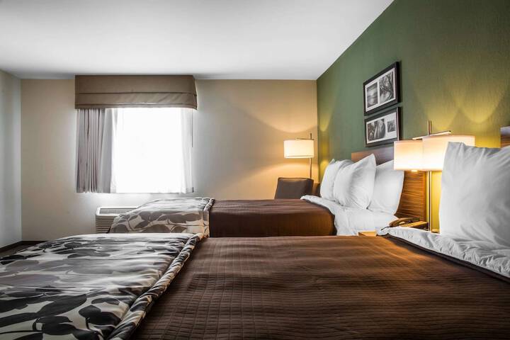 Room 13 of 46