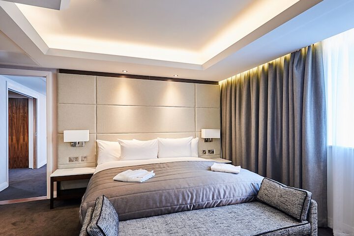 Room 17 of 109