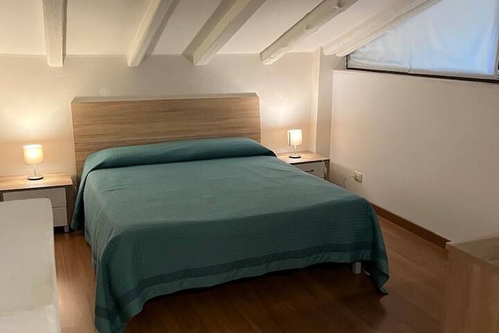 Room 20 of 50