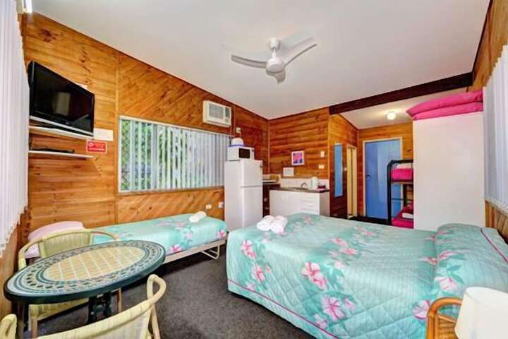 Room 16 of 48