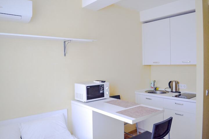 Room 48 of 128