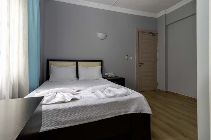 Room 19 of 53