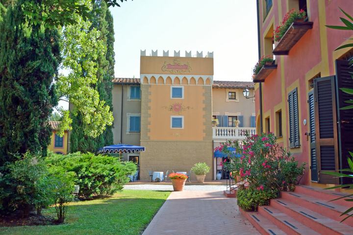 Hotel 78 of 84
