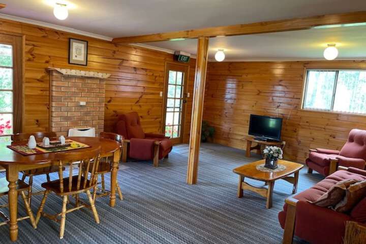 Room 9 of 24