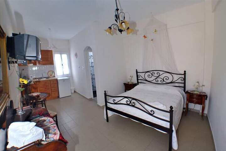 Room 7 of 31