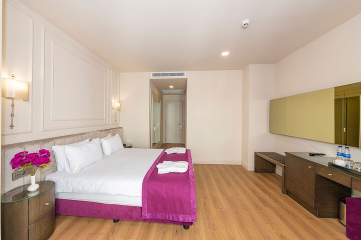 Room 10 of 59