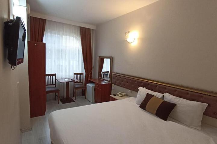 General 12 of 40