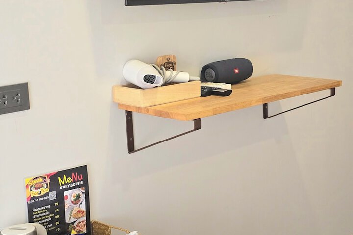 Room 14 of 40