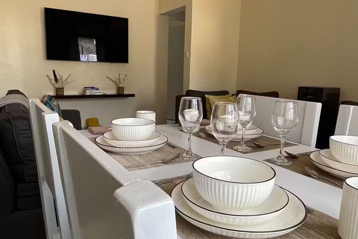 Room 13 of 25