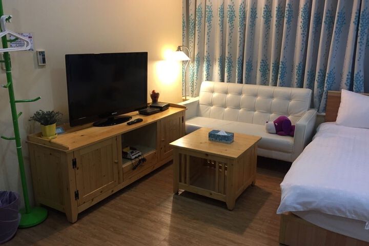 Room 15 of 89