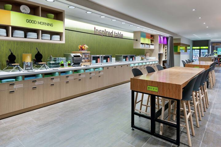 Breakfast area